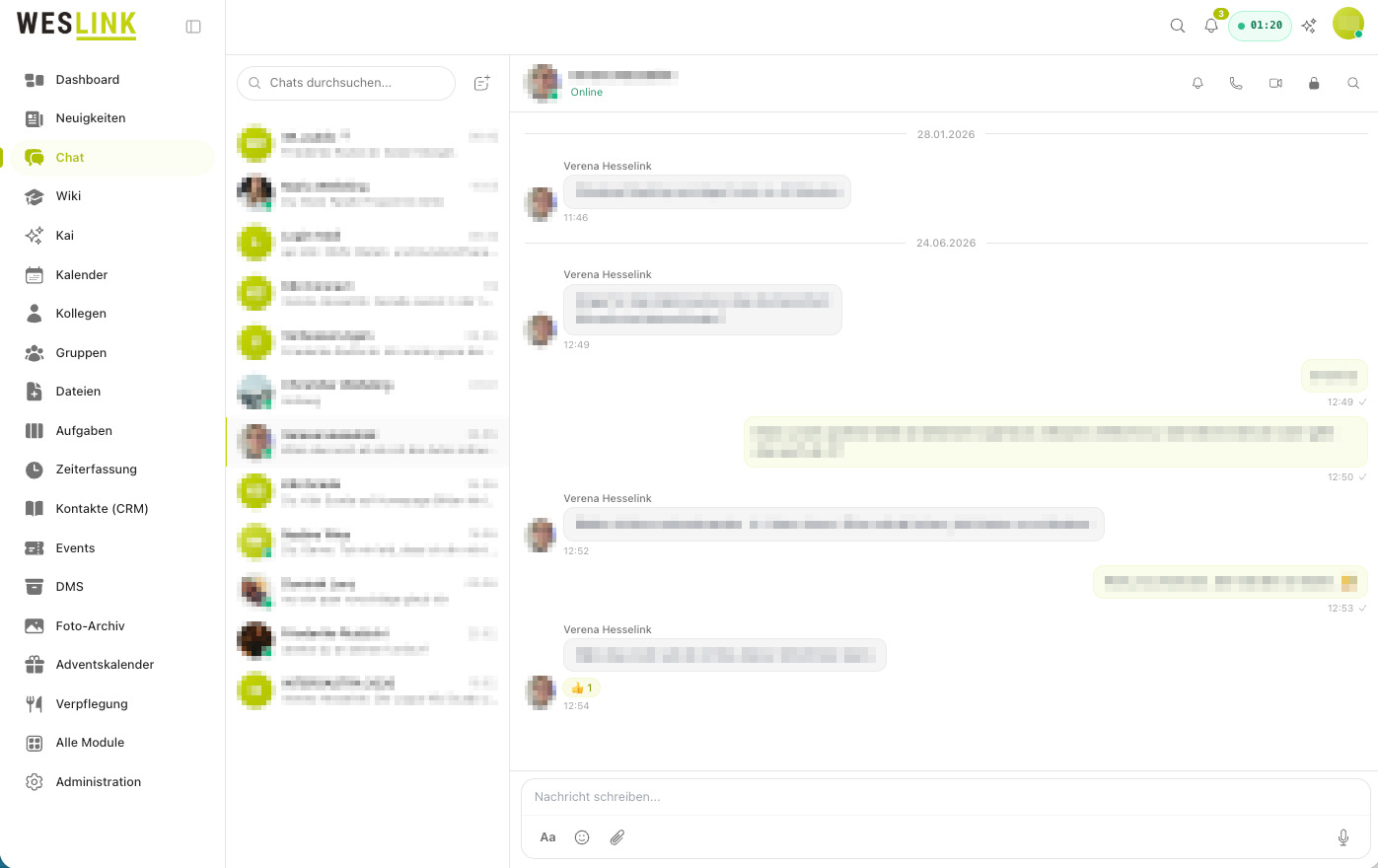 Chatweergave met navigatie links, chatlijst in het midden en geopend gesprek rechts
